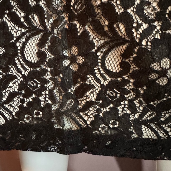 NWOT Hal Fulrnstein Black Lace Skirt and Matching Lace Pemplum Top, Size L‎ - Picture 8 of 11